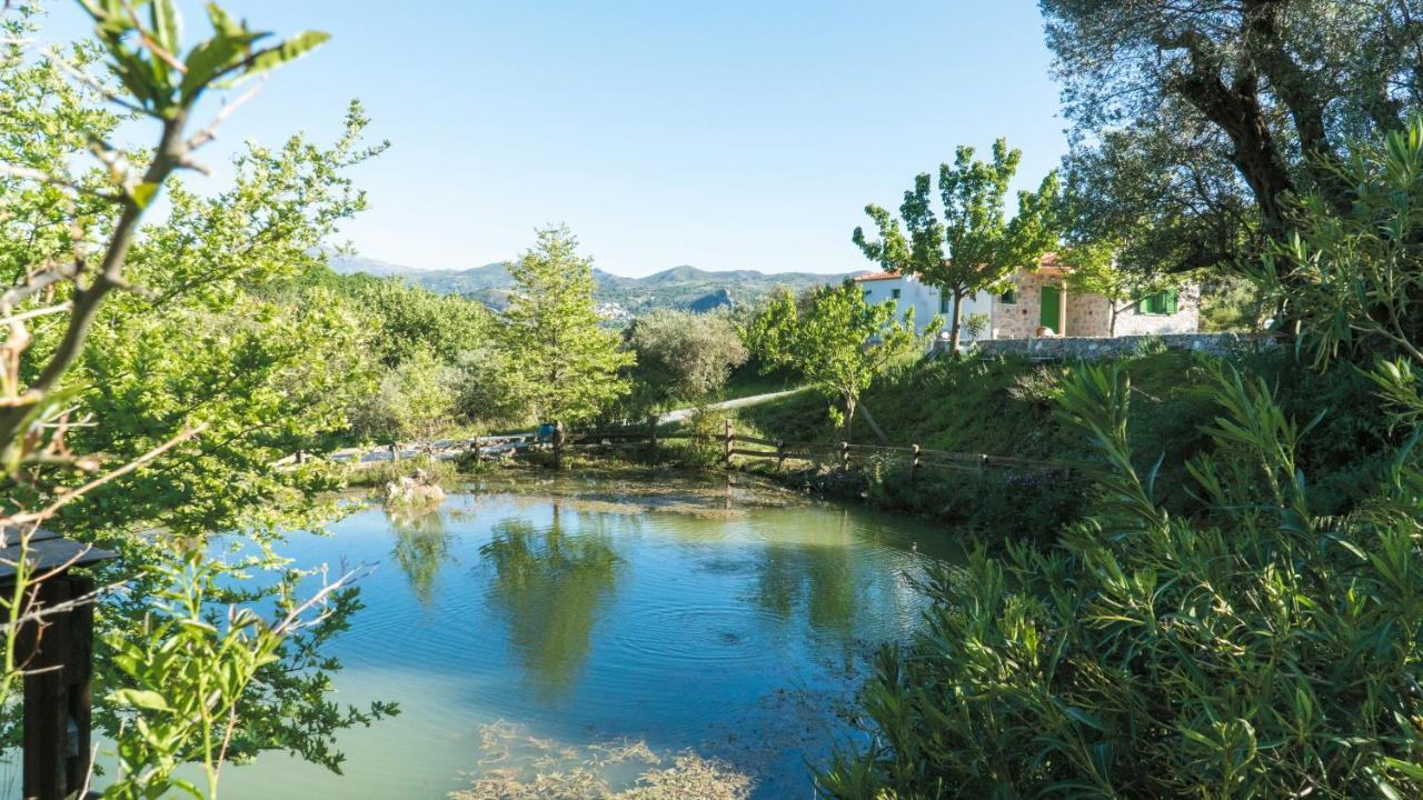 Villa Elia Lambiní Kültér fotó